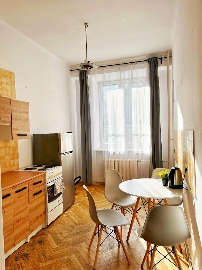 Room In Old Town Krakow Ngoại thất bức ảnh